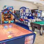 אתר קמפינג Zecamping Anime Dog Friendly Familial Piscine Couverte *