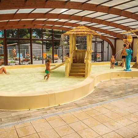 Zecamping Anime Dog Friendly Familial Piscine Couverte