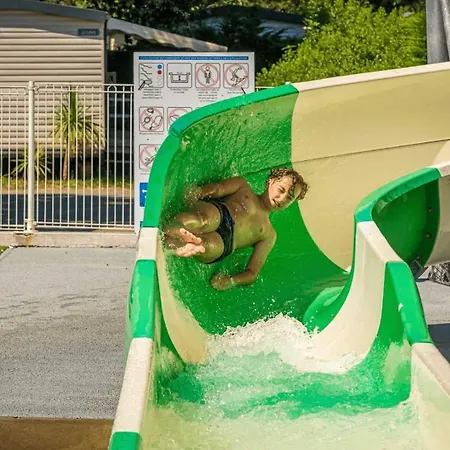 Zecamping Anime Dog Friendly Familial Piscine Couverte אתר קמפינג סן-ג'ורג'-דולרו